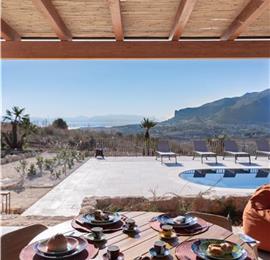 3 bedroom villa with pool near Castellamarre del Golfo, sleeps 5